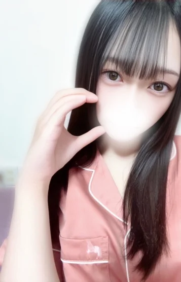 りいな