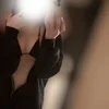 雫りいな