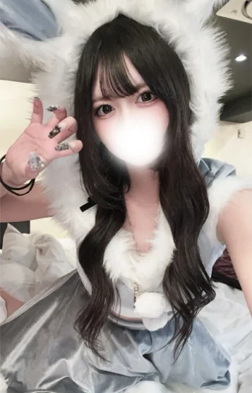 新田 さき