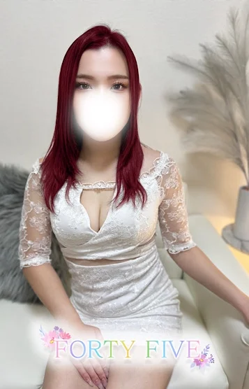みいな