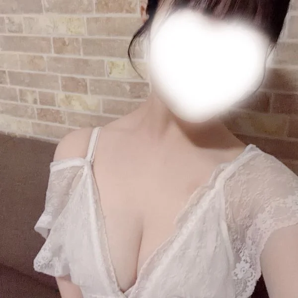 今日は 12:00〜出勤します♡