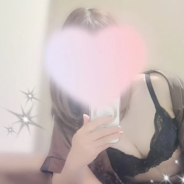 本日12 時〜佐野ルームに居ます🦋