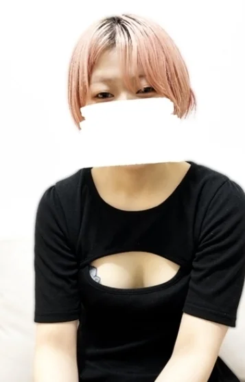 みい