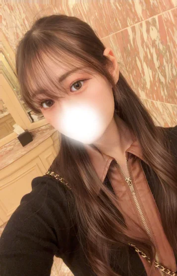 新人🦋あゆな
