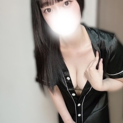 完売必至！あきなさんの出勤表を今すぐチ...