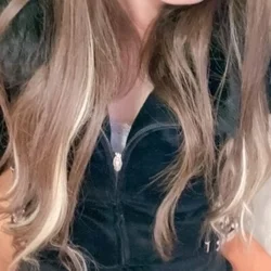 🎀明日11月4日🎀　🔔セラピスト出勤情...