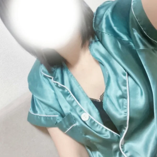 本日20時から出勤してます♪