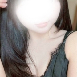 ★鉄板大人気★『桃（モモ） さん』本日...