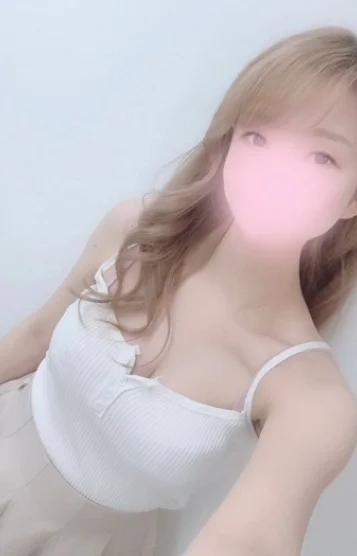 絵美里(エミリ)