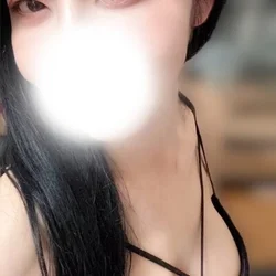 新人スレンダー美人で、爆乳えりかさん、出勤です🧡