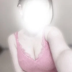 大人気ももさん出勤です🧡