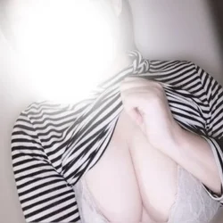 新人大人気りおさん、スタート枠のみ　会いてます🧡