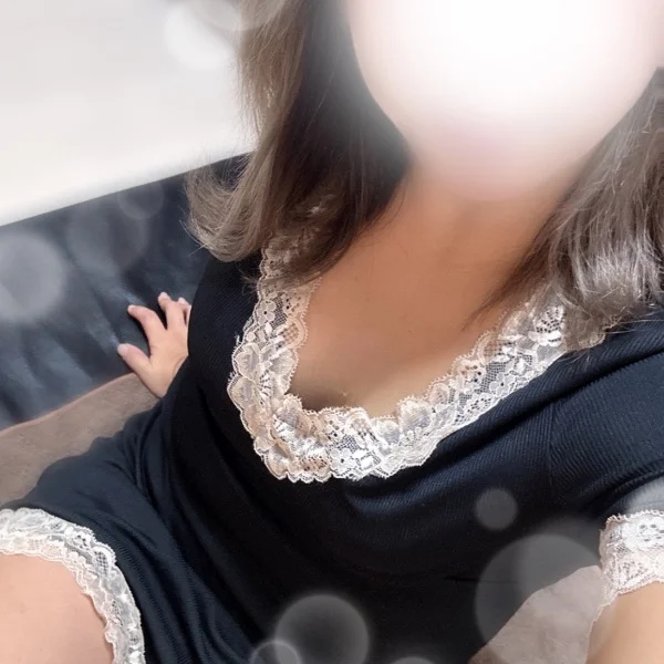 本日急遽14時から出勤です🫡