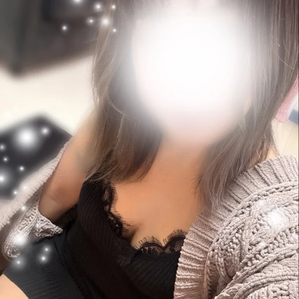 本日12:30まで出勤してます🫡