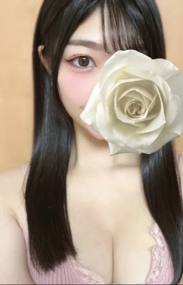 夏目ひより