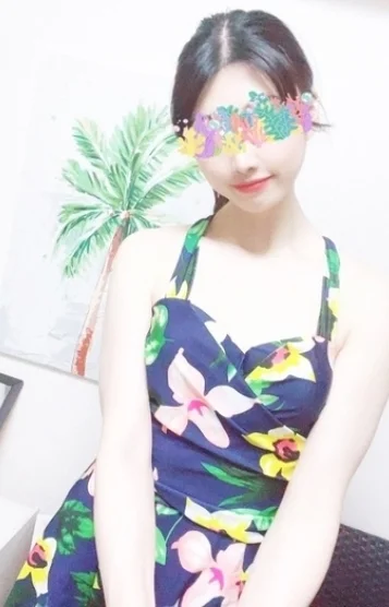 小黒 みみ