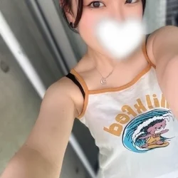 岡崎れな