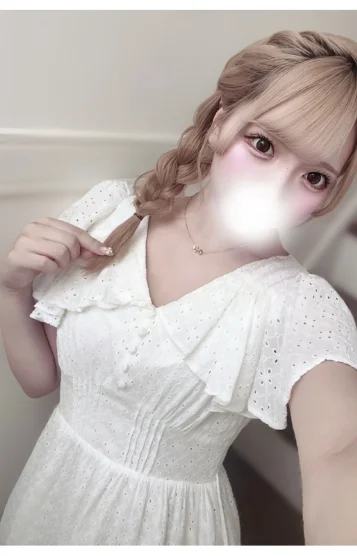 三上さな
