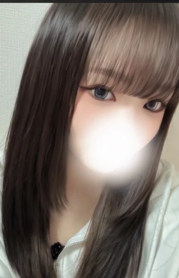 瀬戸りりあ