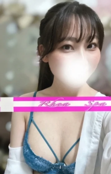 水瀬なぎ