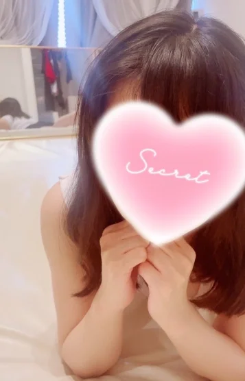 葉月なるみ