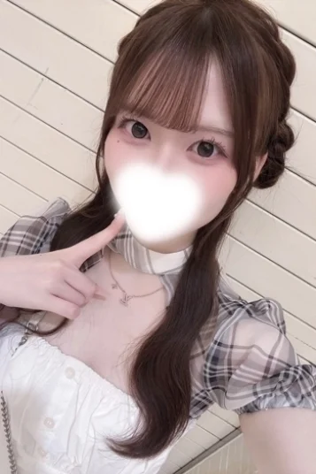 春瀬ましろ