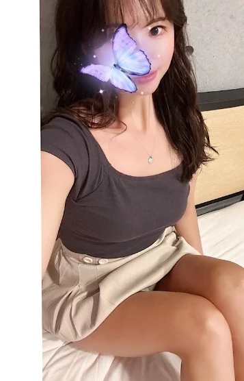 安藤 ゆかり