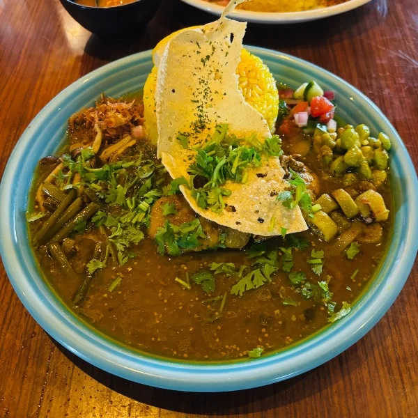 🍛🇱🇰✨