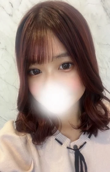 【りお】萌え系美女
