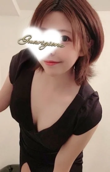 中山　ゆう