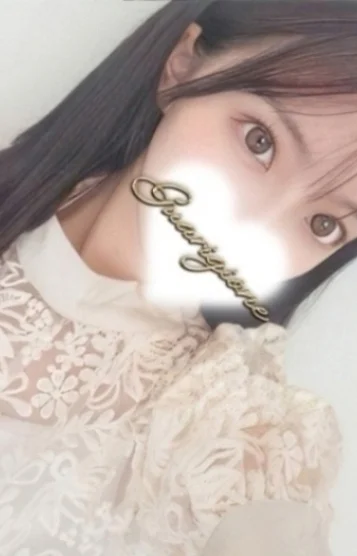 八木　りあら