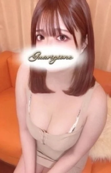 真白　ゆあ