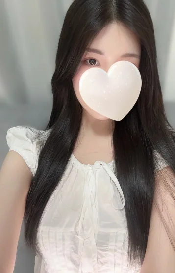 椿すみれ