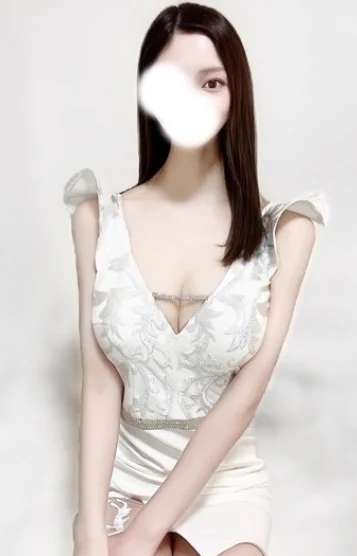 美咲くるみ