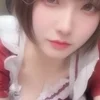 みな