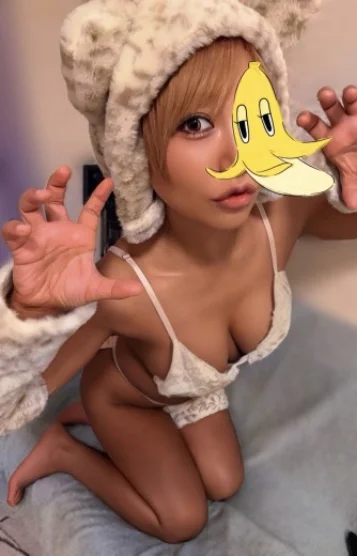 きぃ