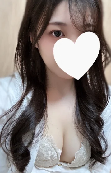 朝美　ゆりな