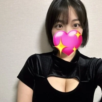 宇宙空間の中！ドキドキで刺激的なドライヘッドスパ