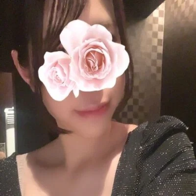 宇宙空間の中！ドキドキで刺激的なドライヘッドスパ