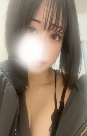 星宮エマ
