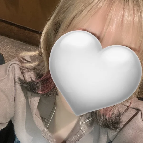 出勤してますっ😘🩷