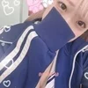 める