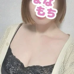 綺麗かわいい💕真っ白肌のダイナマイトセ...