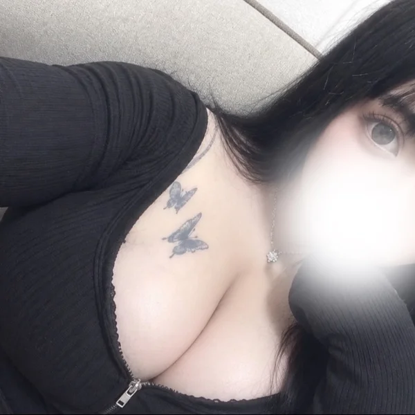 15時~21時(* ᴗ͈ˬᴗ͈)”