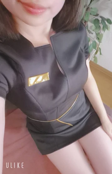 葵　まゆ