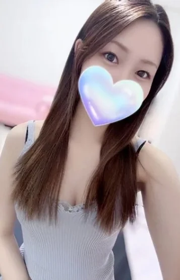 愛瀬みゆ