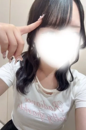 白雪ひなた