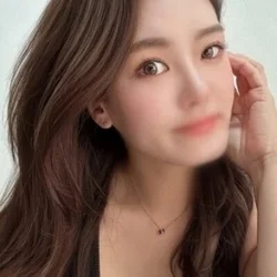 美女×美爆乳てんか 妄想だけで超キモチ良いHカップ密着・・