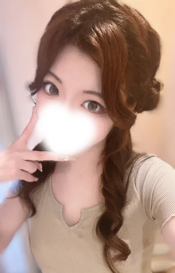 成宮すい