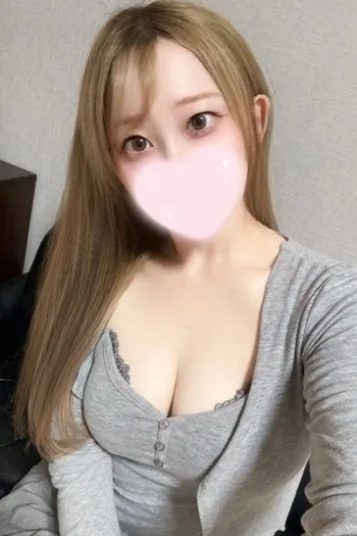 柚木まなか